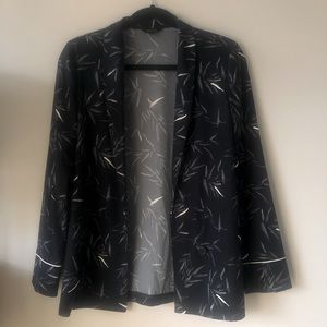 RW & CO Pajama Style Floral Lightweight blazer- XS